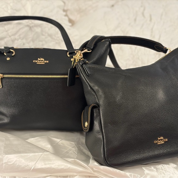 Coach Black Leather Shoulder Bag Duo. Well maintained with cross body option.